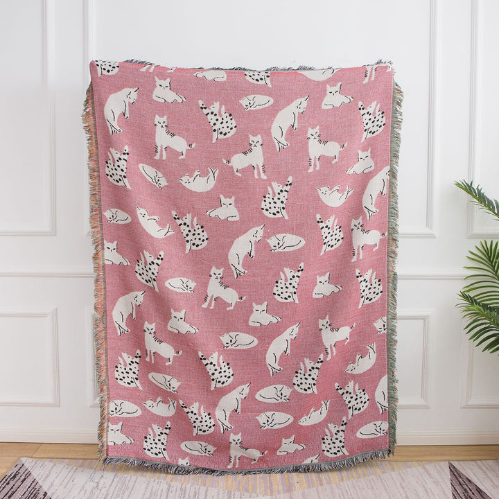 Cozy Pet-Themed Throw Blanket