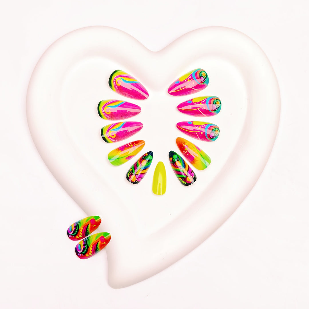 Creative artificial nails with neon pattern Bowlift
