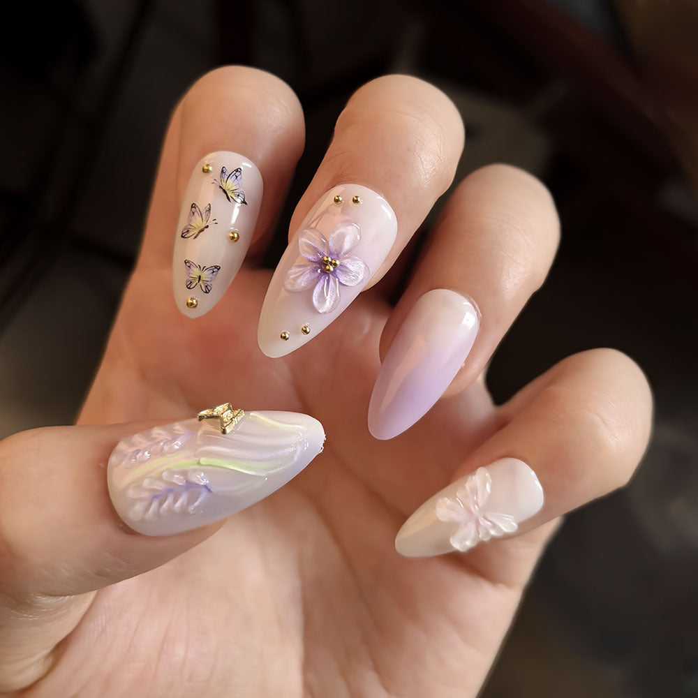 Elegant Floral Artwork Press-On Nails Bowlift