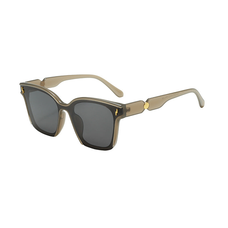 Women's Stylish Sunglasses with Stylish Frame Bowlift