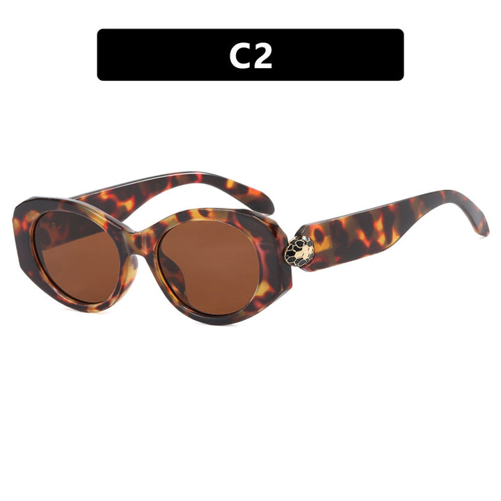 Women extravagant sunglasses in unique tortoiseshell pattern Bowlift