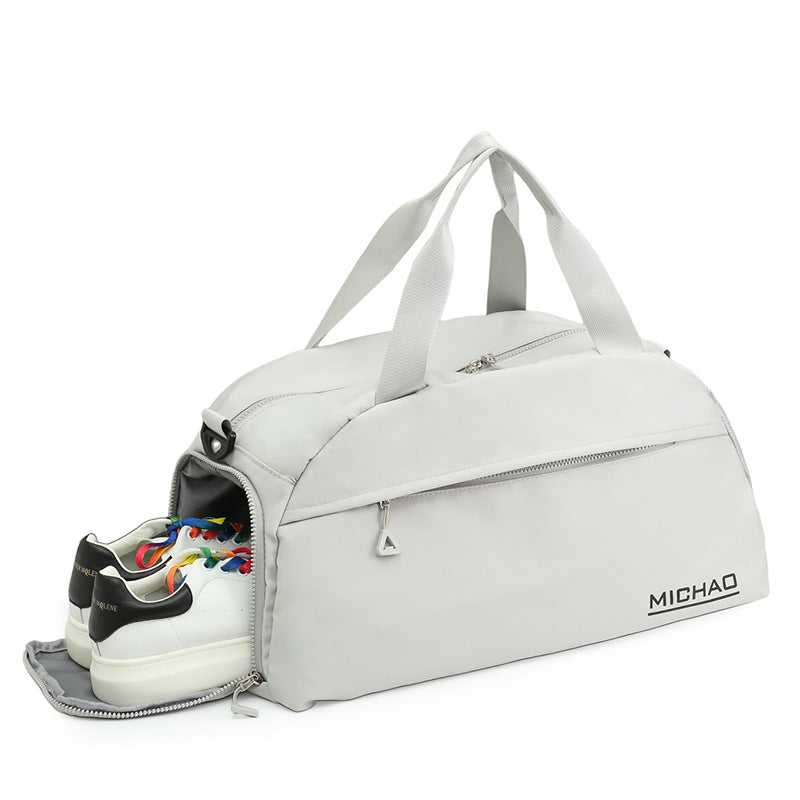 Spacious Travel Bag With Insulated Compartment Bowlift