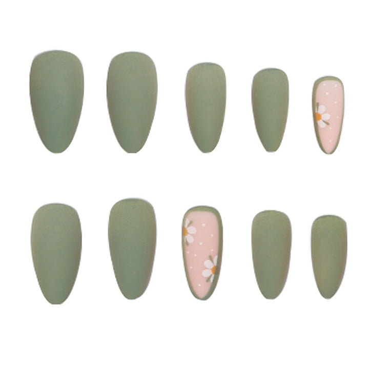Artistic Nail Tips with Flower Design Bowlift