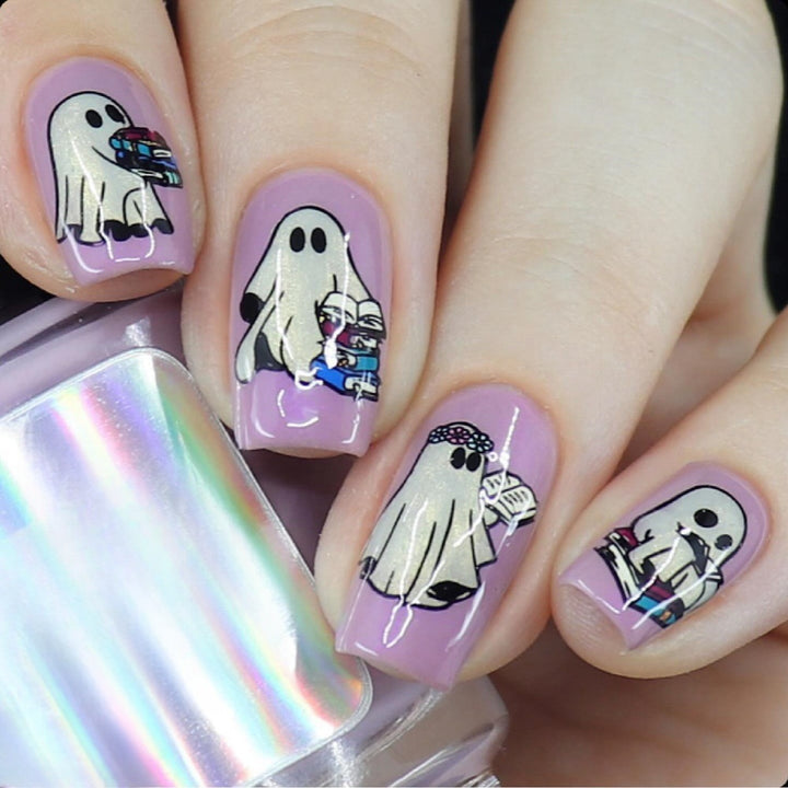 Artificial nails with playful ghost design Bowlift