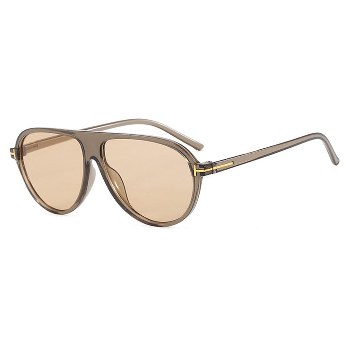 Ladies stylish sunglasses in aerodynamic design Bowlift