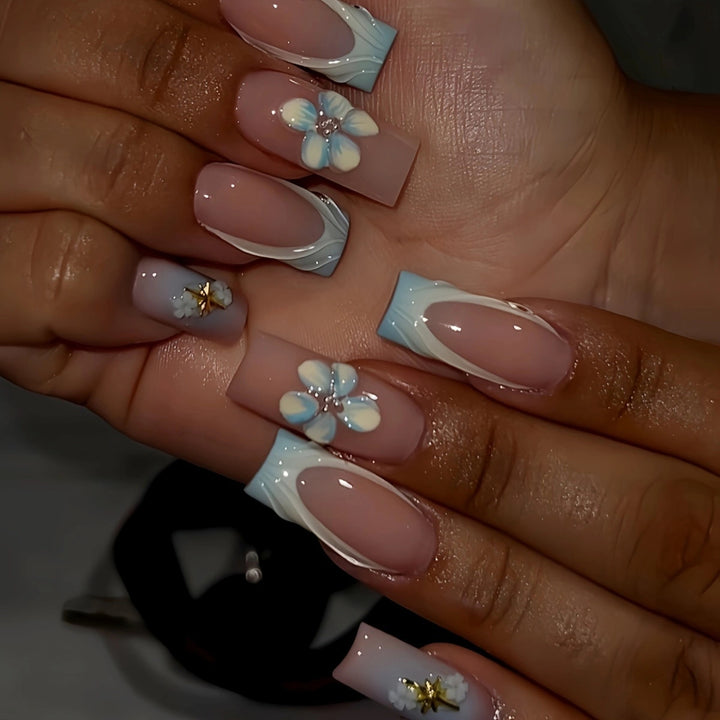Floral-Embellished Nail Art Extensions Bowlift