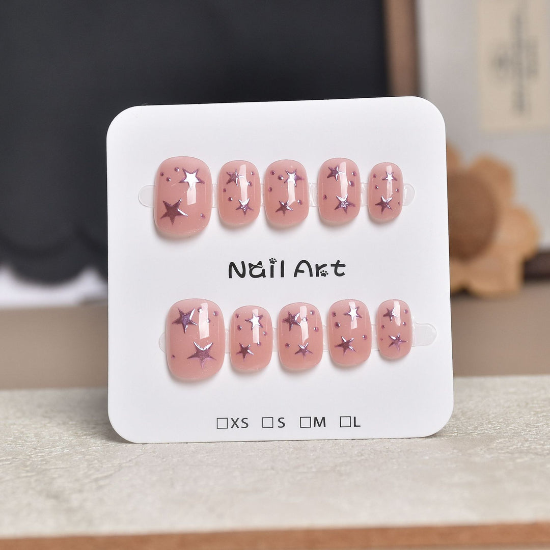 Artistic Star-Embellished Press-On Nail Set Bowlift