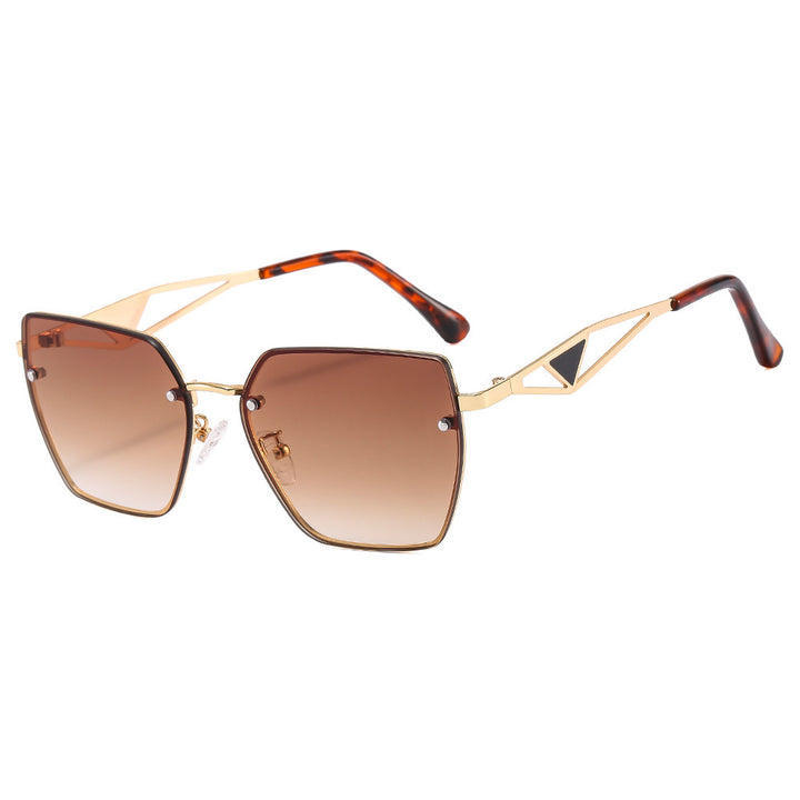 Women's geometric sunglasses with intricate design Bowlift