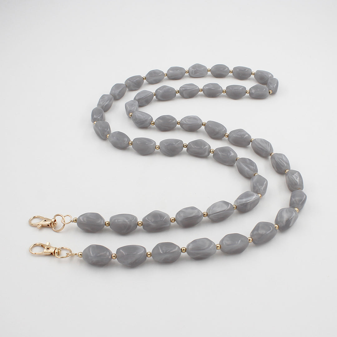 Elegant Beaded Eyewear Chain Bowlift