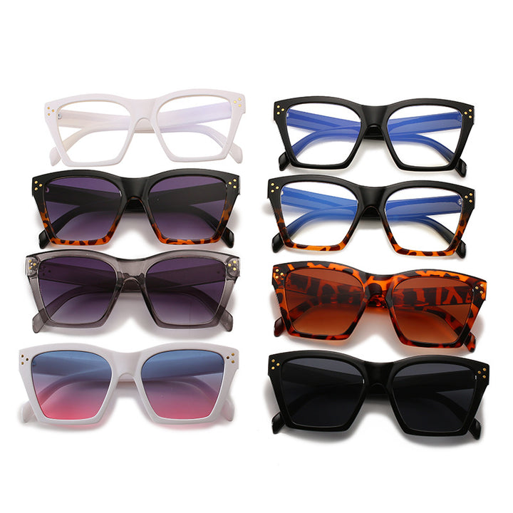 Ladies large fashionable sunglasses Bowlift