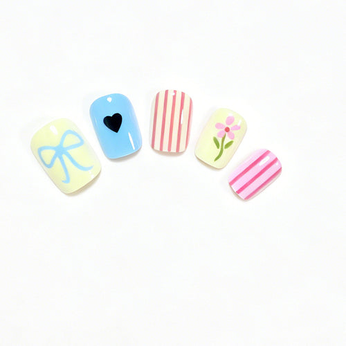 Decorative Nail Art Set with Floral Motifs Bowlift