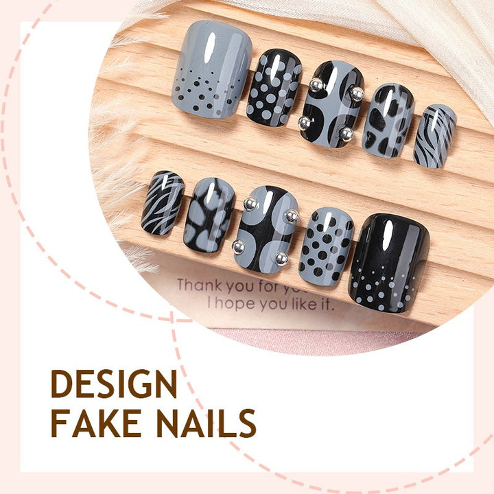 Fashionable geometric and dot pattern artificial nail set Bowlift