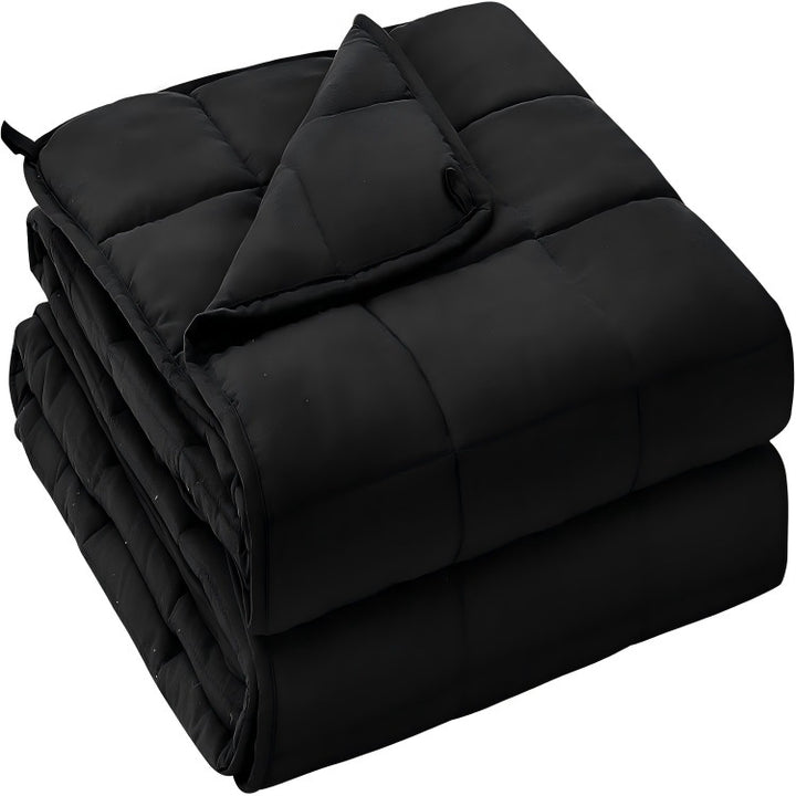 Multi-Season Quilted Blanket Bowlift