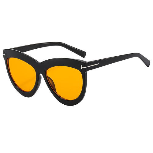 Stylish Cat-Eye Sunglasses with Slim Metal Accents Bowlift