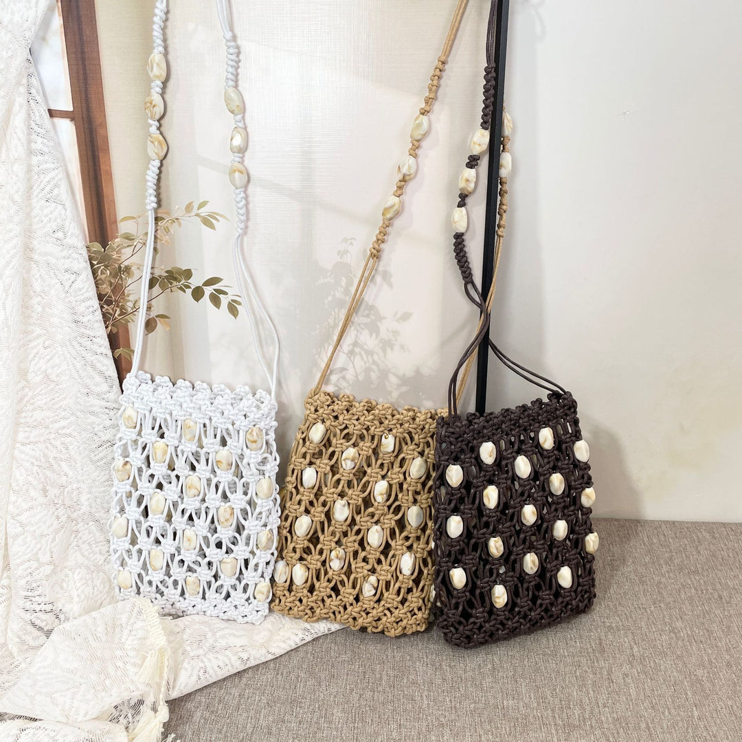 Hand-knotted shoulder bag with shells Bowlift