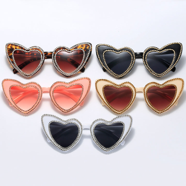 Women's Heart-Shaped Sunglasses with Glitter Accents Bowlift