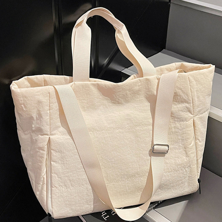 Versatile and Elegant Tote Bag Bowlift