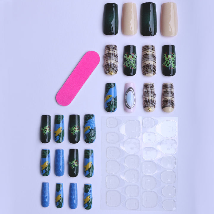 Creative and Artistic Nail Art Bowlift