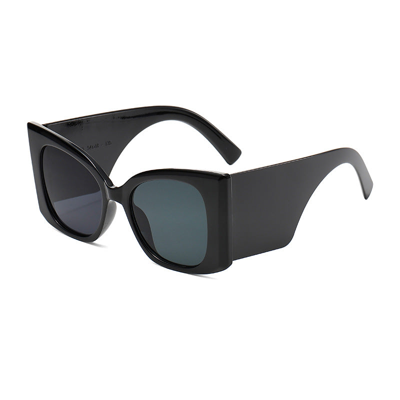 Women's fashionable oversized sunglasses with glamorous design Bowlift
