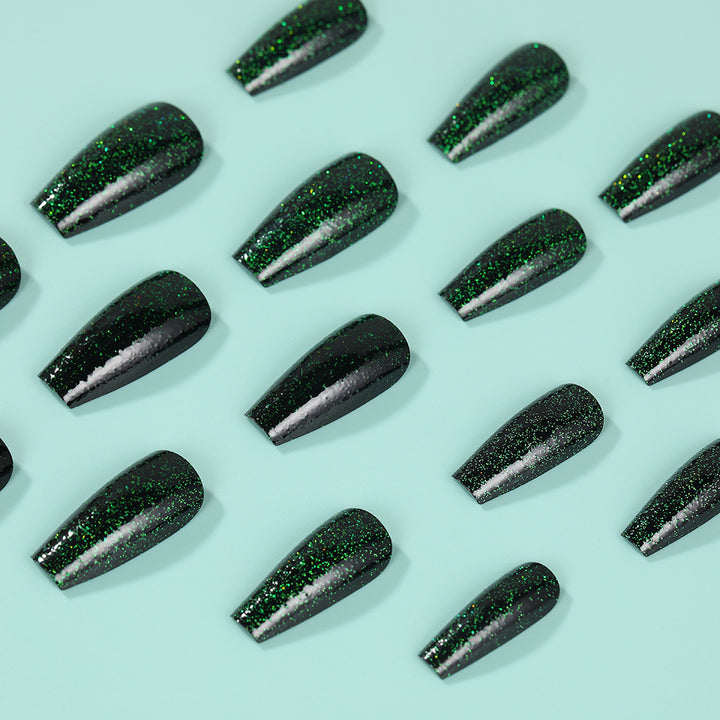 Glamorous Glitter Artificial Nails Bowlift