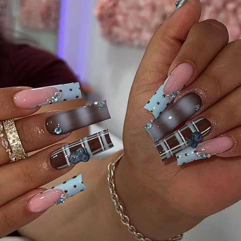Decorative Press-On Nail Tips Set Bowlift