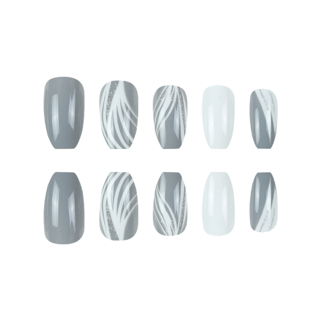 Glossy Stiletto Press-On Nail Set with Glittered Design Bowlift