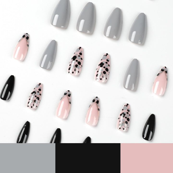 Artful stiletto nails with elegant accent design Bowlift
