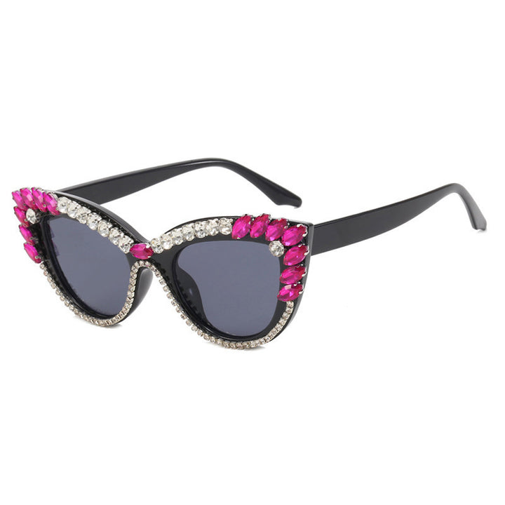 Ladies Glamorous Cat-Eye Sunglasses with Extravagant Crystal Decoration Bowlift