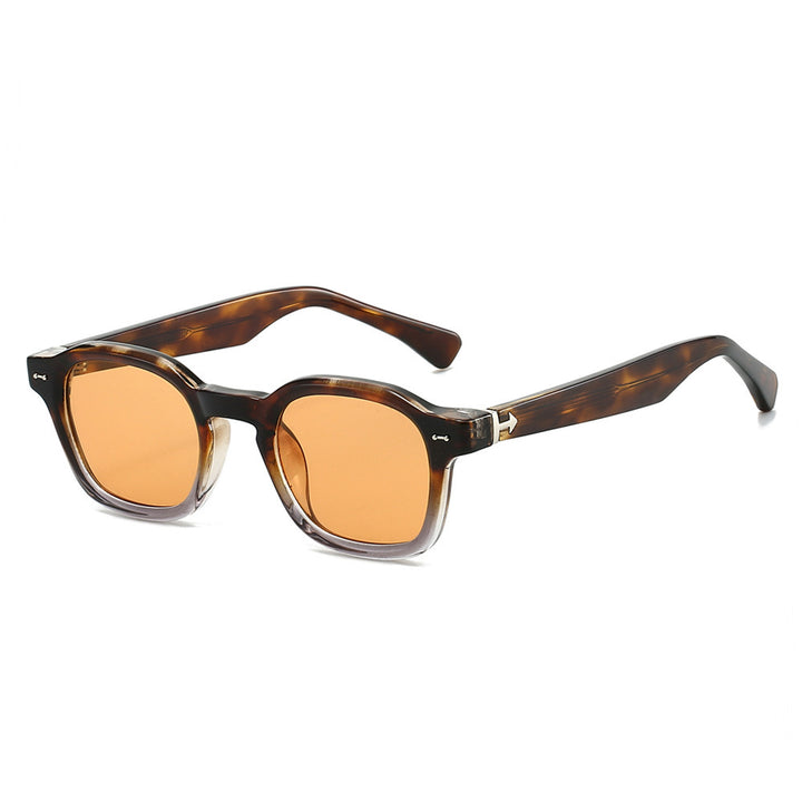 Women's fashionable sunglasses in unique, square design Bowlift