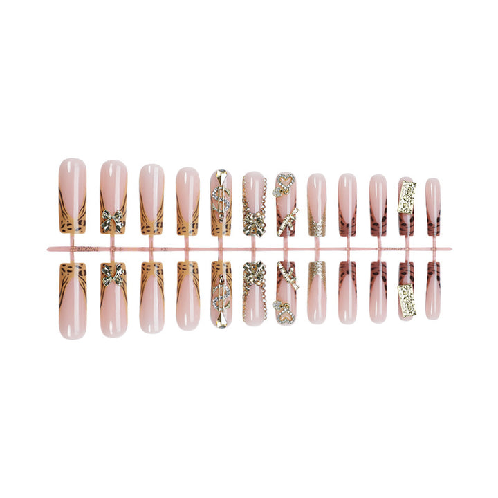 Elegant Artistic Nail Design Set Bowlift