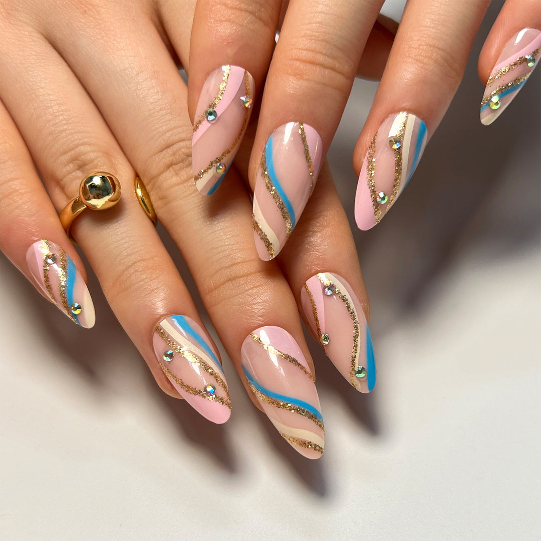 Artful acrylic nails with maritime design Bowlift
