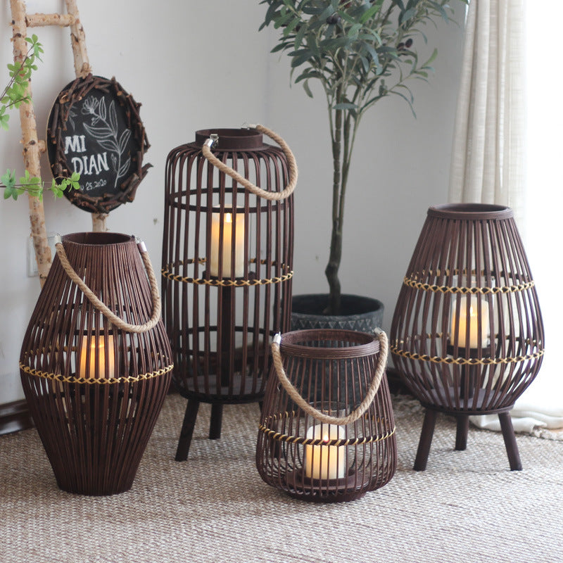 Stylish lantern made of rattan with wooden frame Bowlift