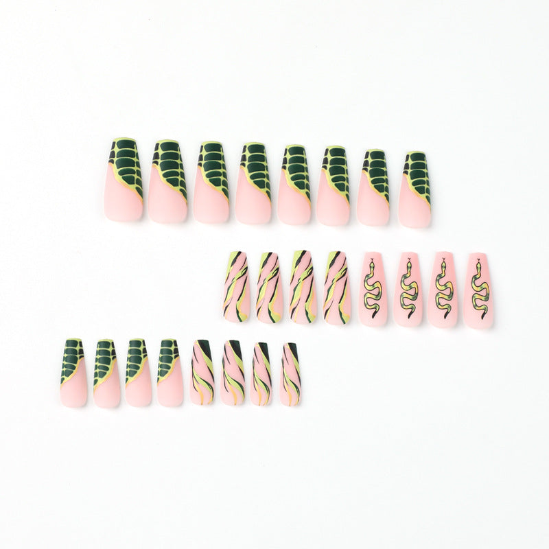 Artful Nail Extensions with Serpentine Design Bowlift
