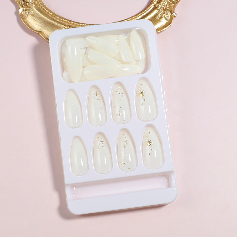 DIY Elegant Press-On Nail Set Bowlift
