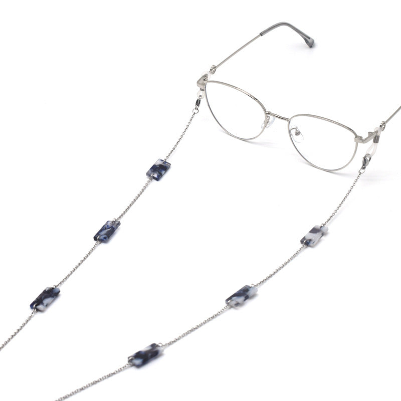 Elegant Bead-Accented Eyewear Holder Chain Bowlift