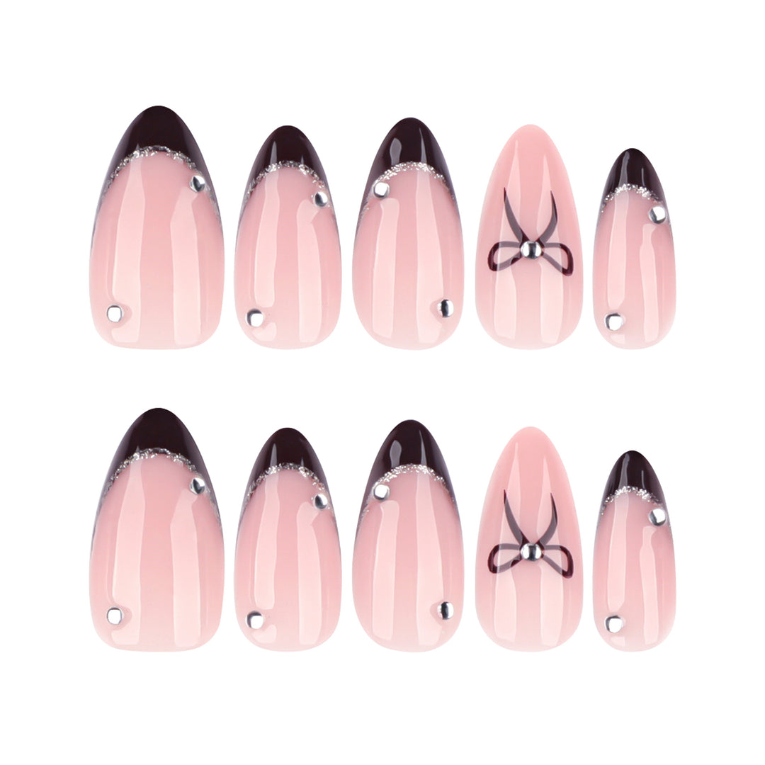 Artful Nail Art with Elegant Bow Decoration Bowlift