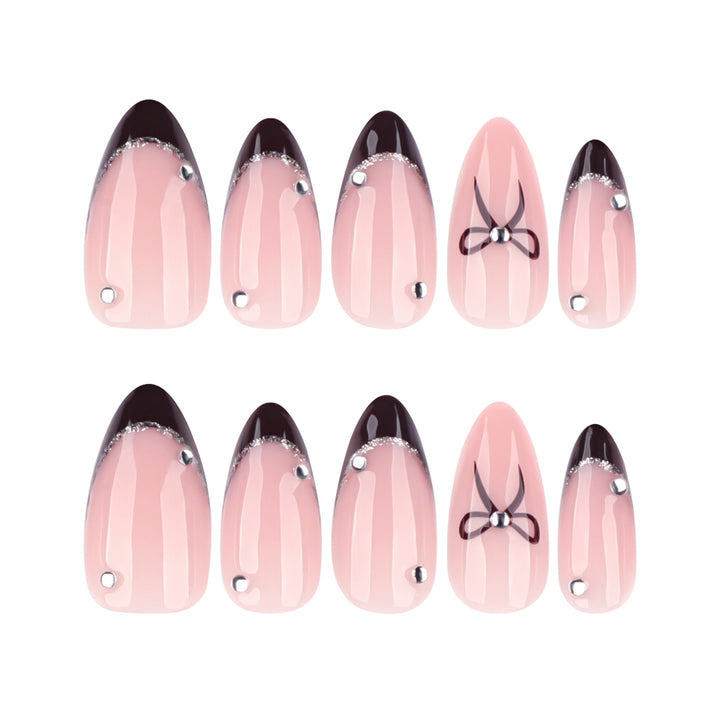 Artful Nail Art with Elegant Bow Decoration Bowlift
