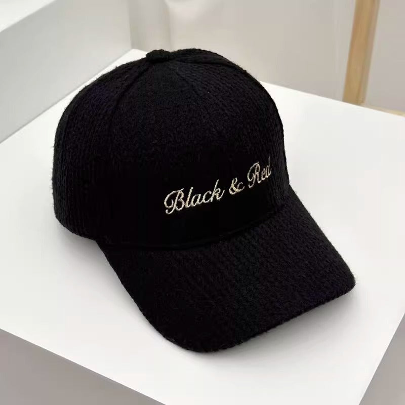 Women's Textured Knitted Baseball Cap Bowlift