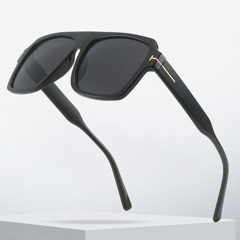 Women's square sunglasses with stylish, transparent frame Bowlift