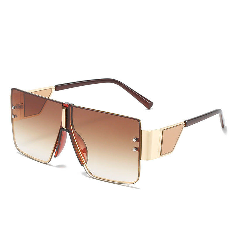 Ladies trendy oversized sunglasses with futuristic design Bowlift