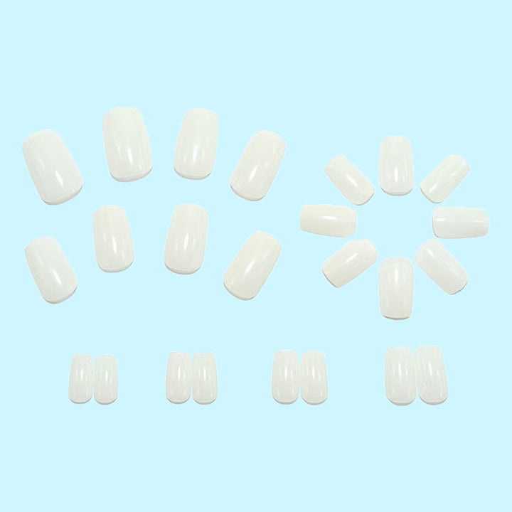 Artificial nails in elegant French design with high-gloss finish Bowlift