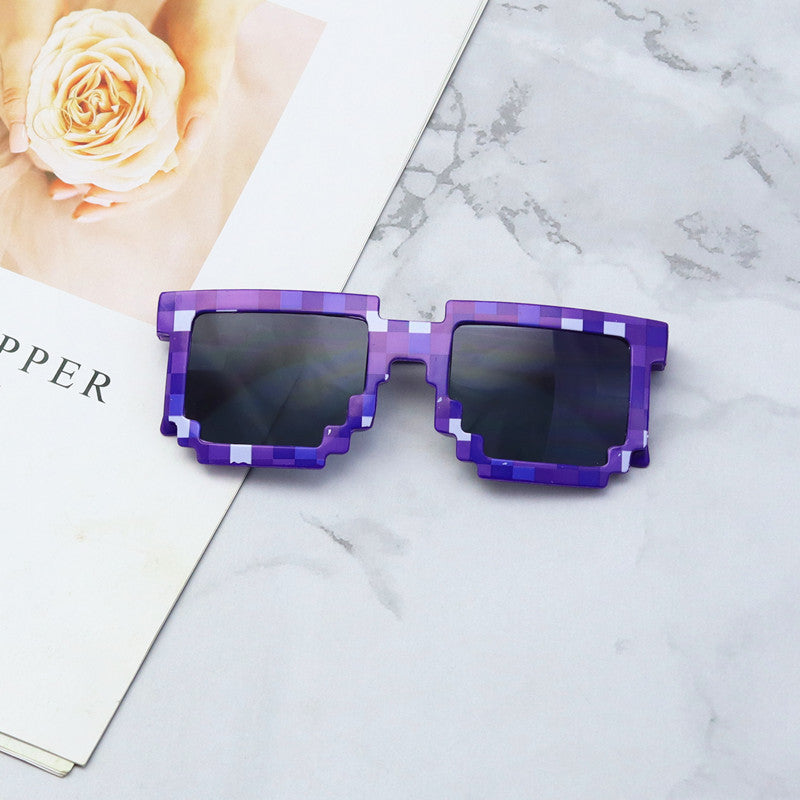 Fashion Forward Geometric Sunglasses Bowlift