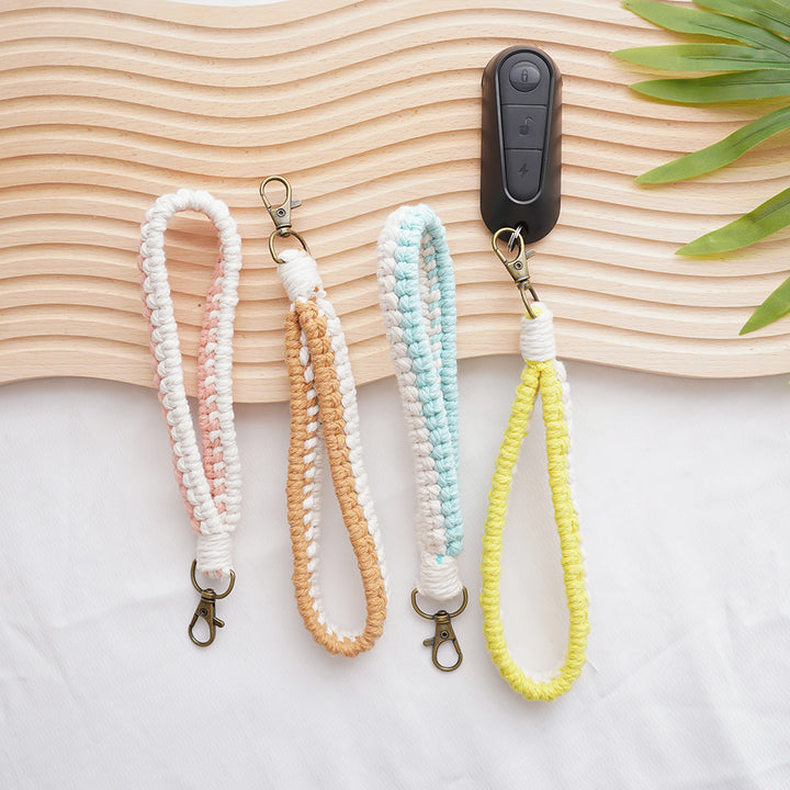 Macramé Keychain Holder Bowlift