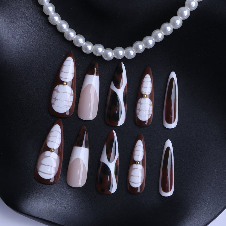 Artificial fingernails with modern design Bowlift