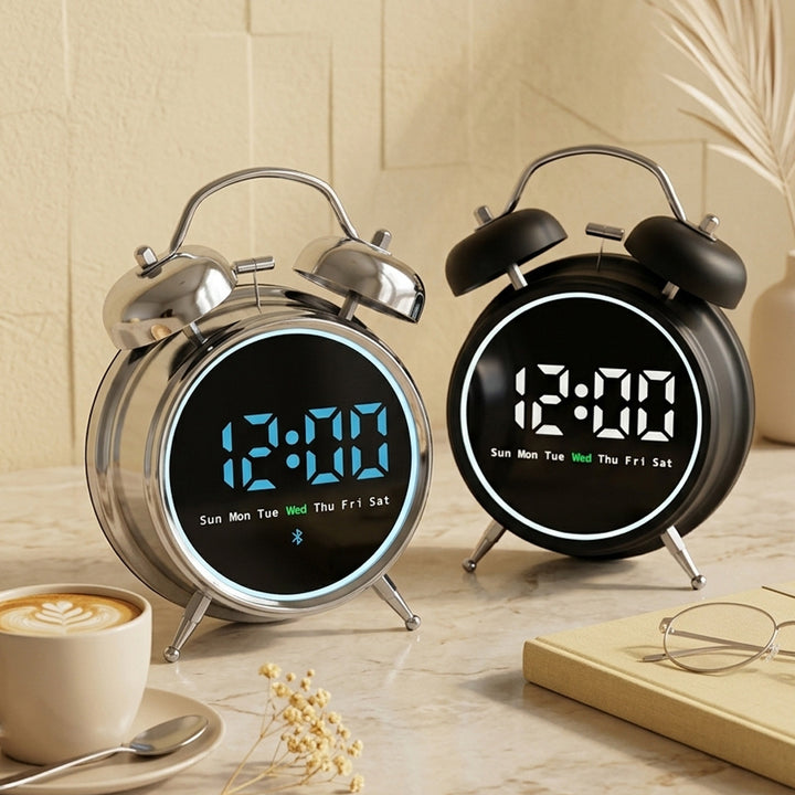 Digital radio clock with alarm function Bowlift