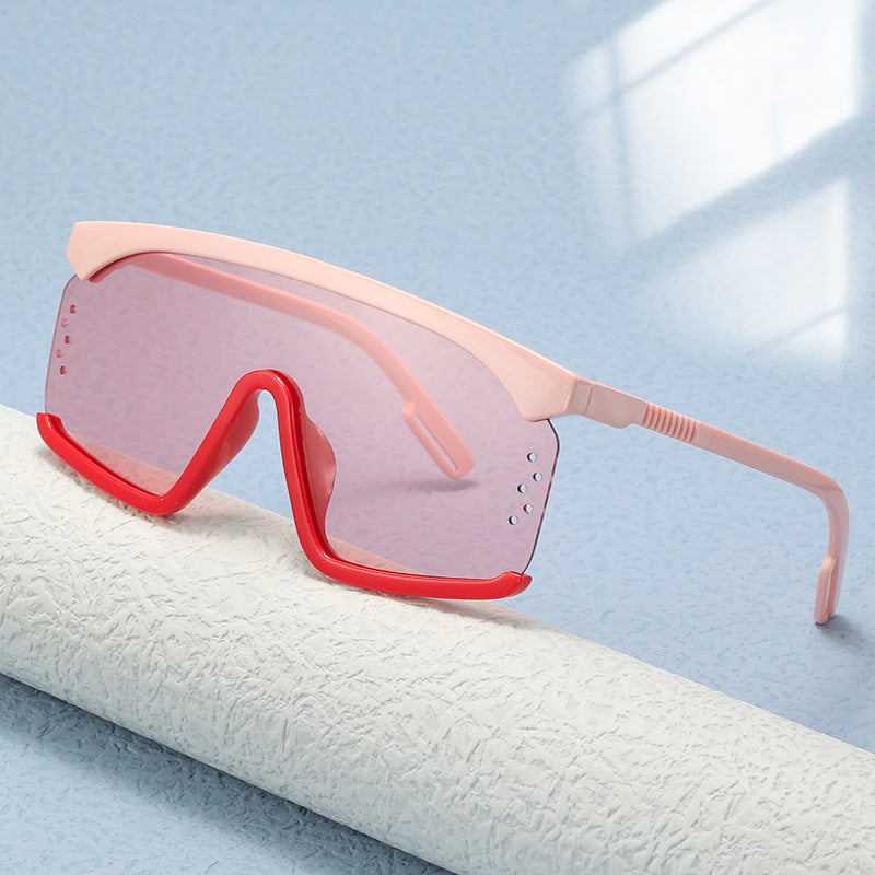 Ladies sporty sunglasses Bowlift