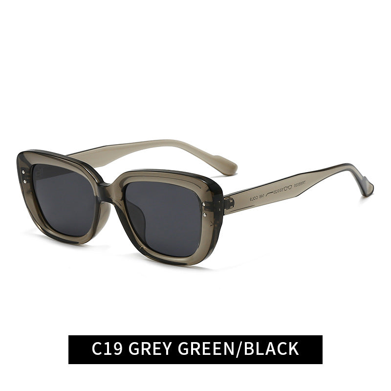 Ladies stylish and elegant sunglasses Bowlift