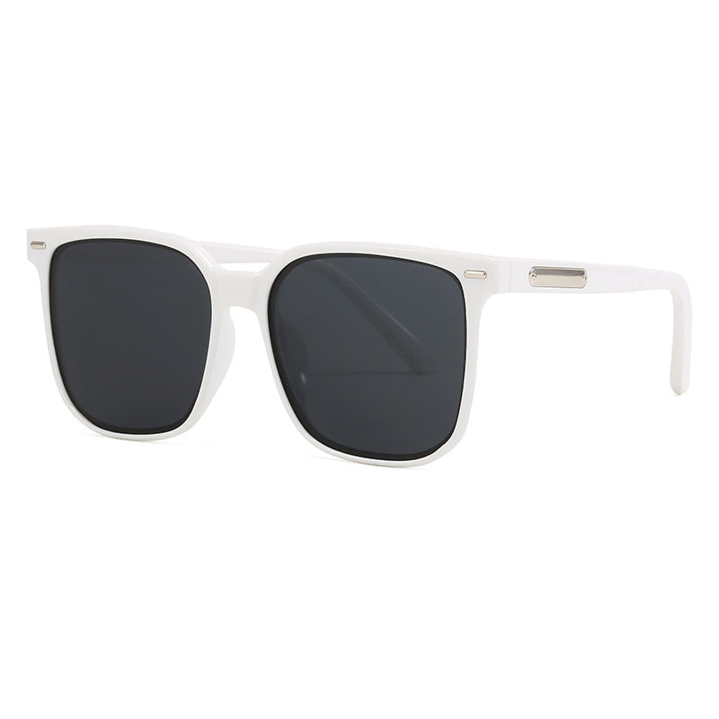 Women square sunglasses with modern design Bowlift