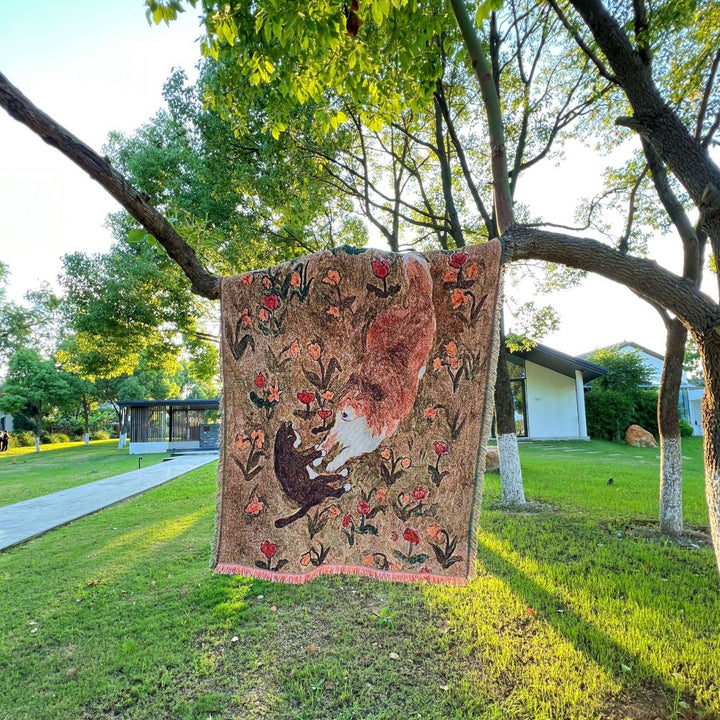 Decorative Animal-Themed Throw Blanket