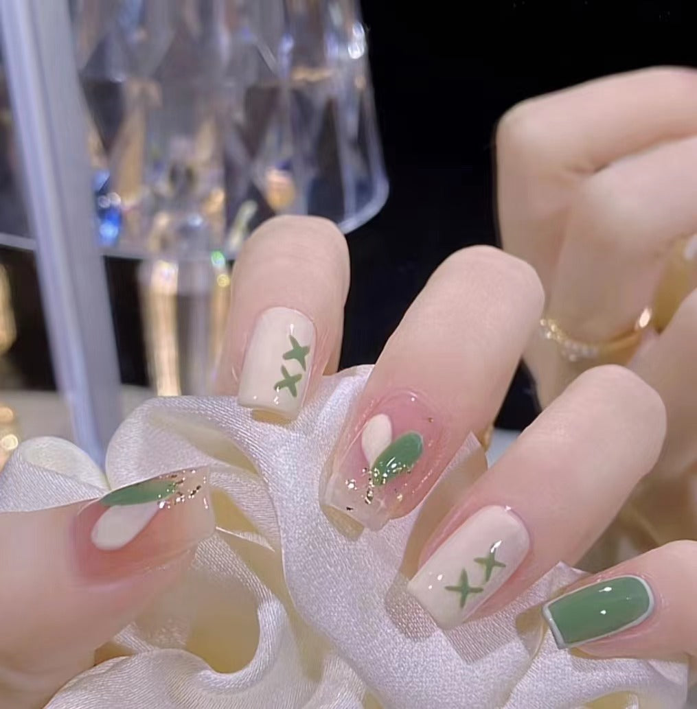 Artistic Press-On Nails with Botanical Design Bowlift